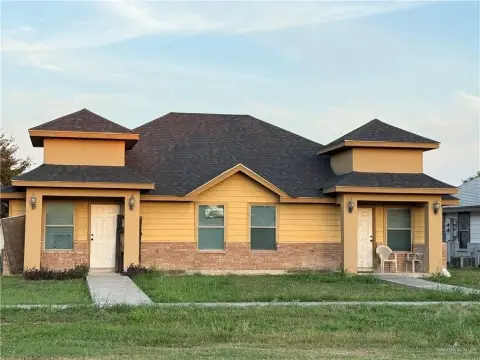 Duplex with New Roof