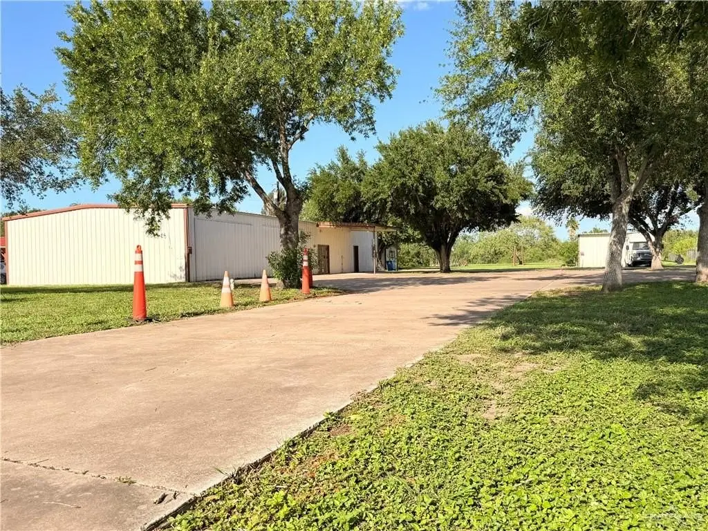 Picture 30