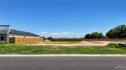 Residential Land Approved For Fourplex