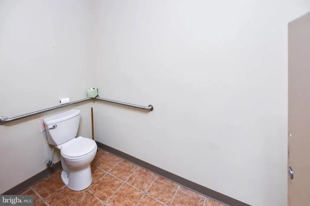 Picture 16