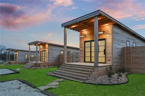 8-Acre Property with Three Homes