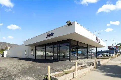 Route 66 Commercial Opportunity