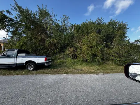 Residential Lot in Port St. Lucie