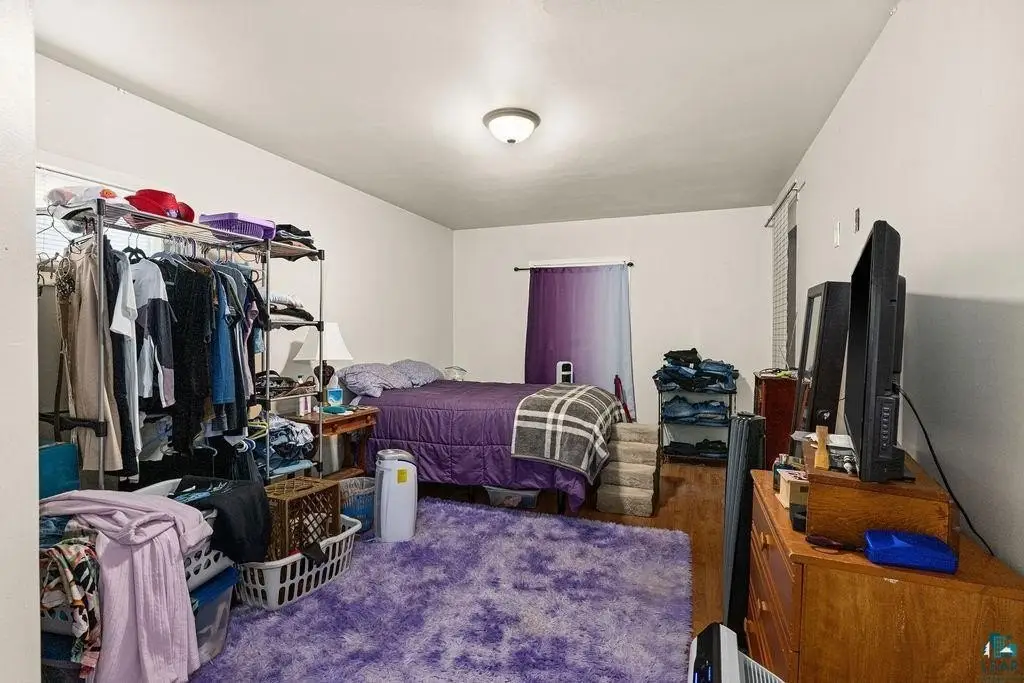 Picture 12