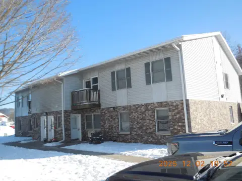 Gays Mills Apartment Building Investment