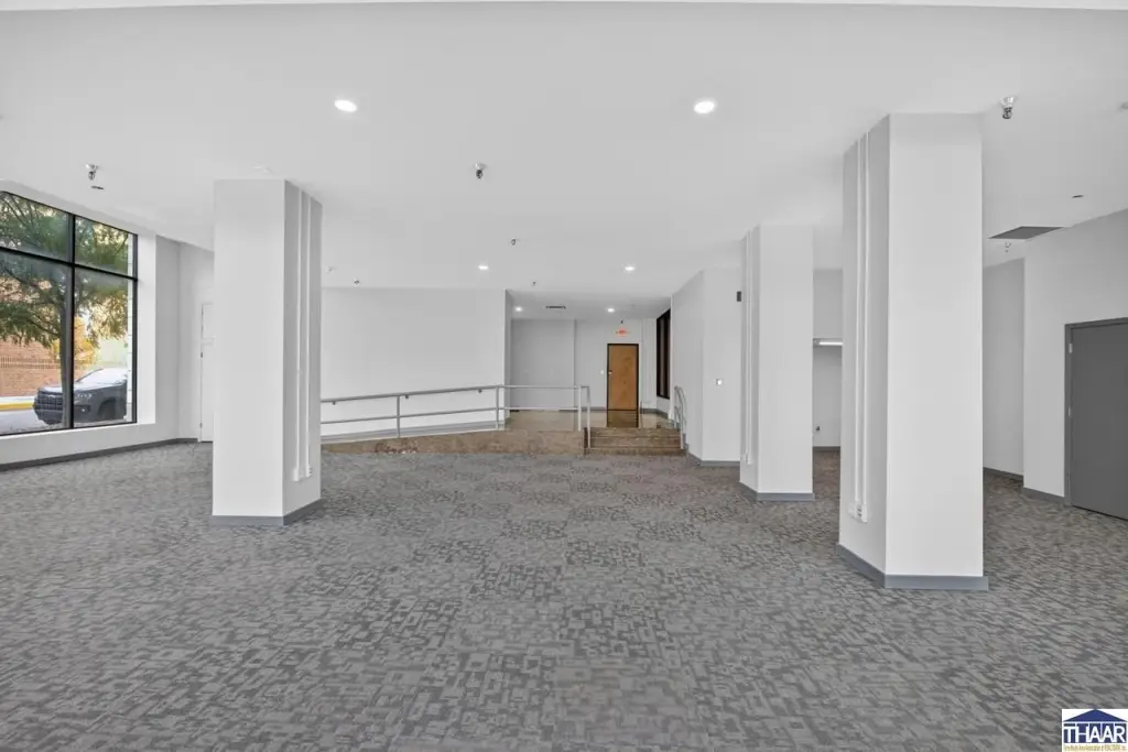Picture 19