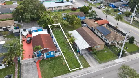 Vacant Land in Miami Location