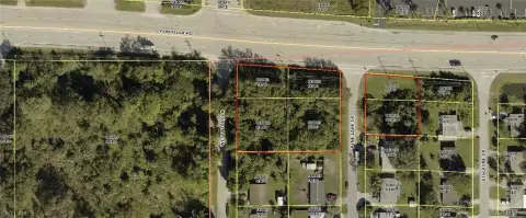 Commercial Lots on Pondella Road