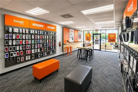 Open-Layout Retail Space