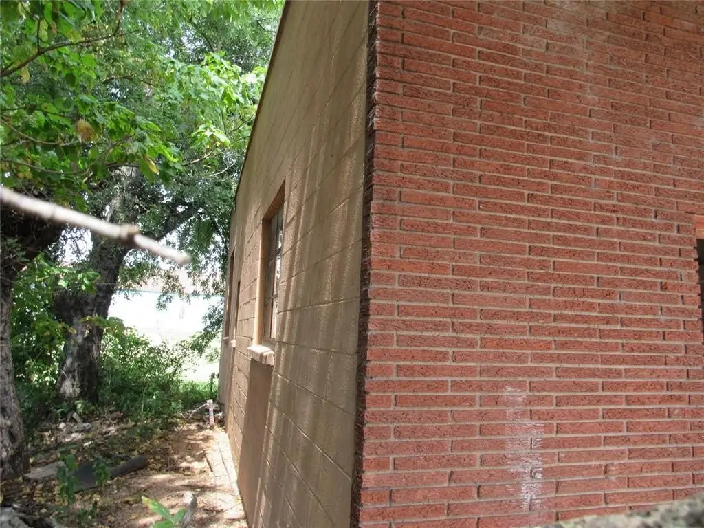 Picture 7