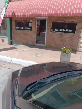Operating Pizza Restaurant