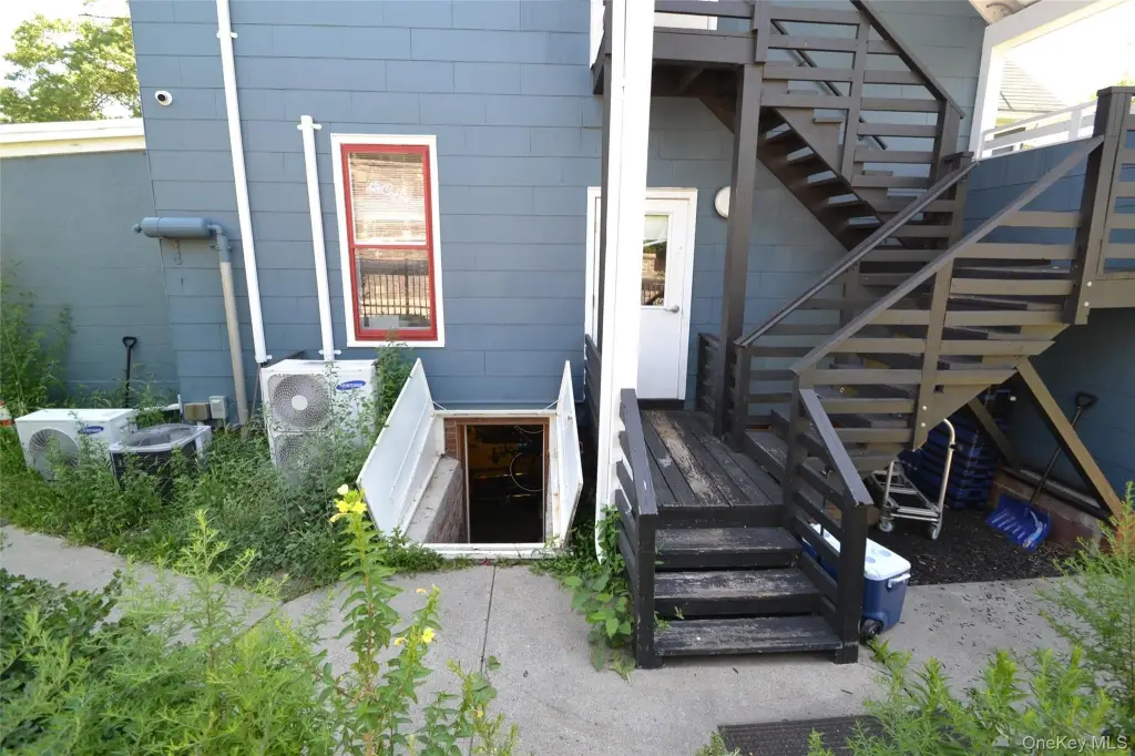 Picture 30