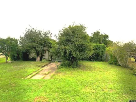 Residential Lot in Mathis, TX