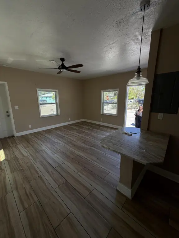 Picture 6
