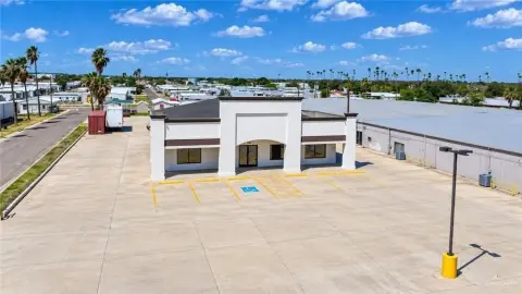 Flex Space with Warehouse Bays