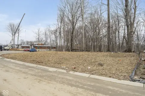 Residential Lot in Holliday Farms