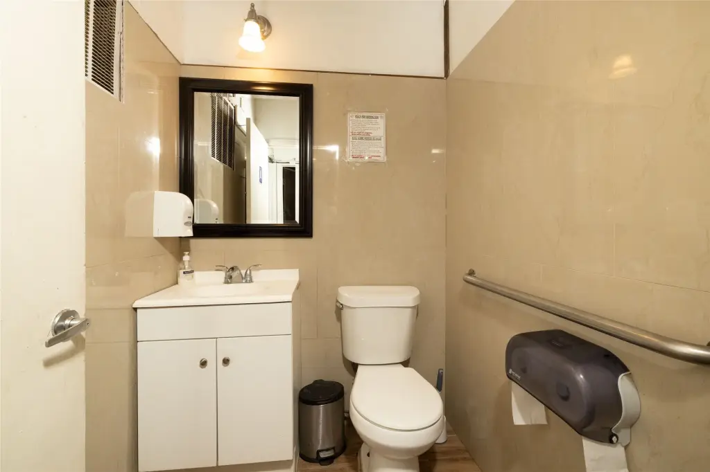 Picture 30