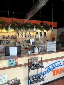 Retail Space in Tecumseh, MI