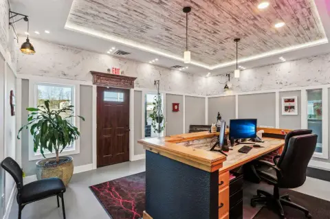 Versatile Commercial Space for Lease