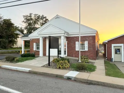 Office/Retail Building on Route 38