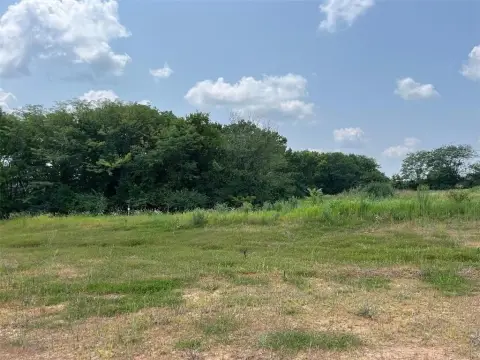 Lee's Summit Land Opportunity