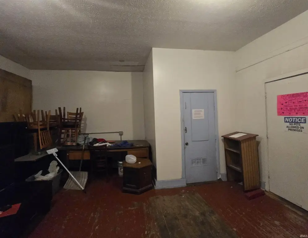 Picture 9