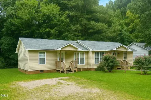 Income-Producing Duplex in Henderson, NC