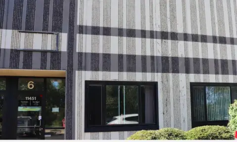 Huntley Warehouse Near I-90