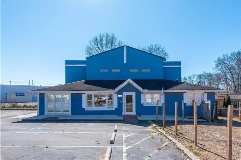 Tucker Commercial Building For Sale