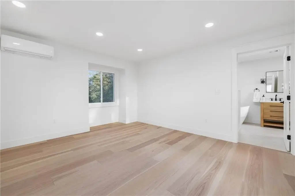 Picture 42