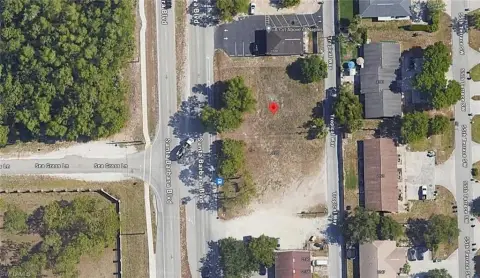 Land in Naples, Florida