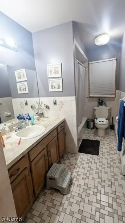 Picture 9