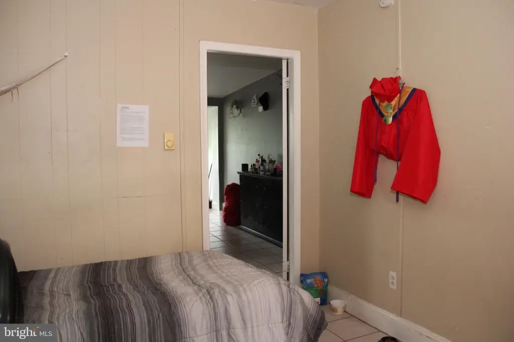 Picture 5