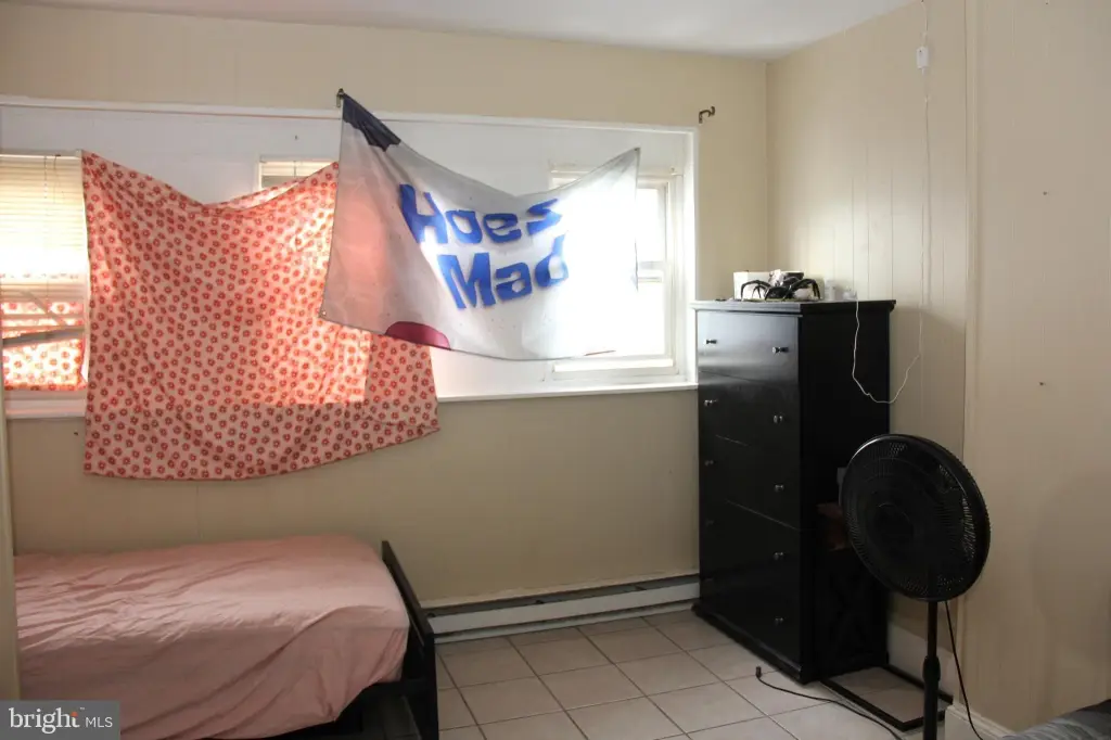 Picture 3