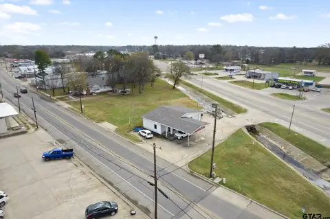 Commercial Property in Mt Pleasant