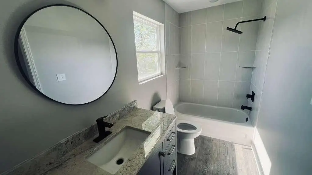 Picture 5