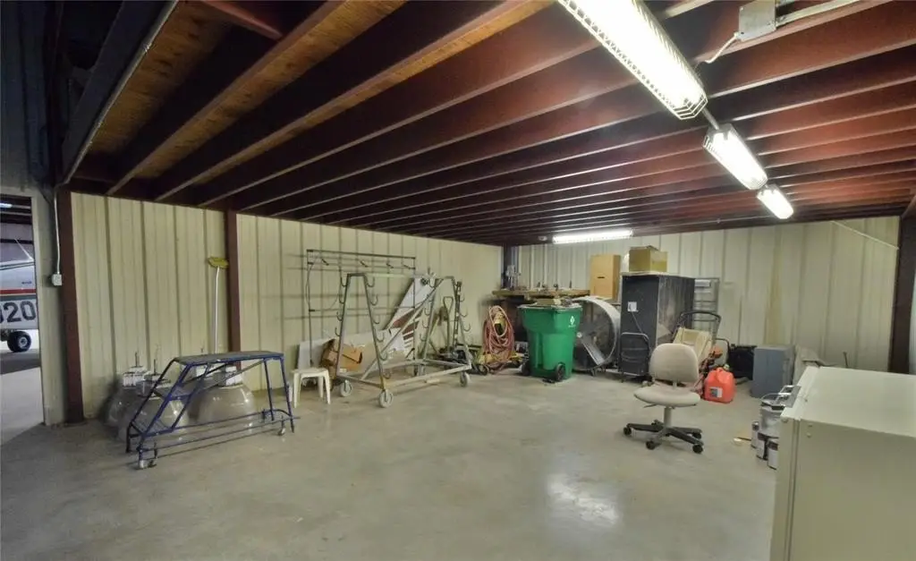 Picture 16