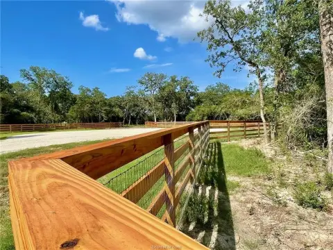 Improved Rural Land in Normangee