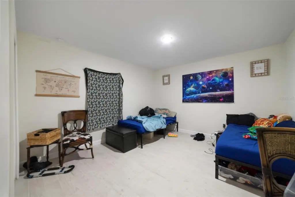 Picture 7