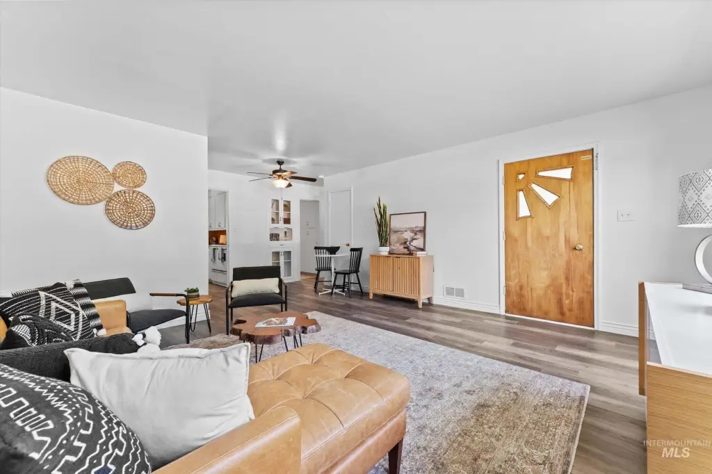 Picture 5
