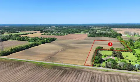 Silverhill Estate-Sized Lot For Sale