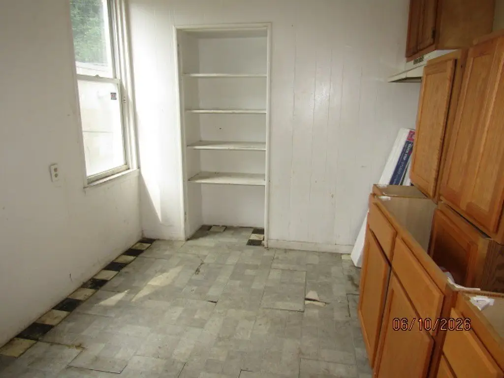 Picture 9