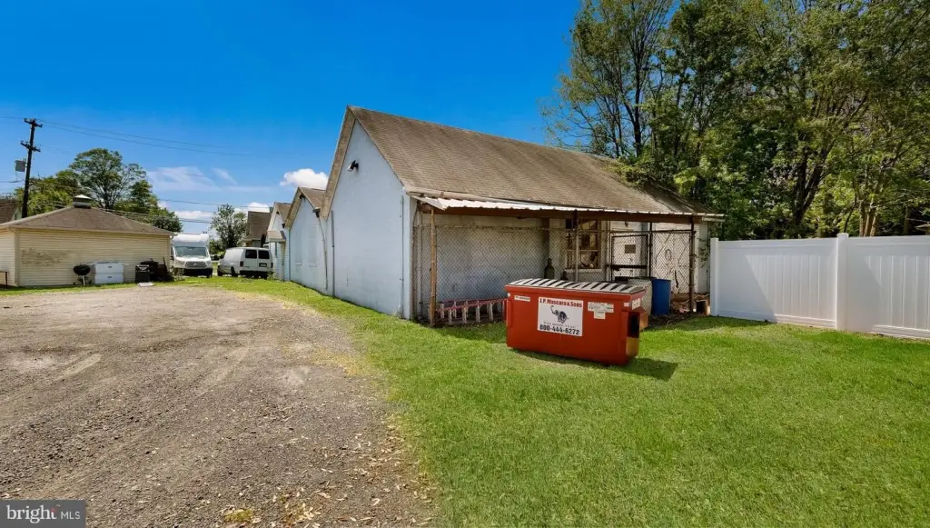 Picture 25
