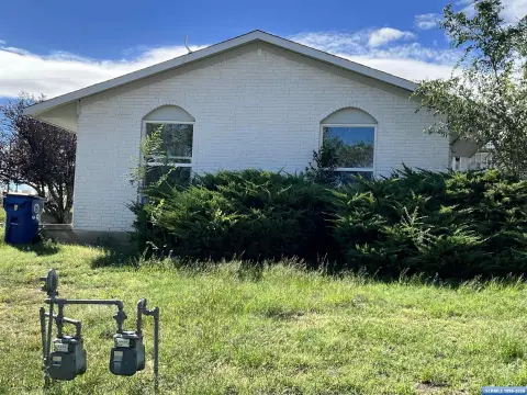 Duplex with Individual Yards
