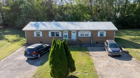 Madisonville Duplex with Leased Units