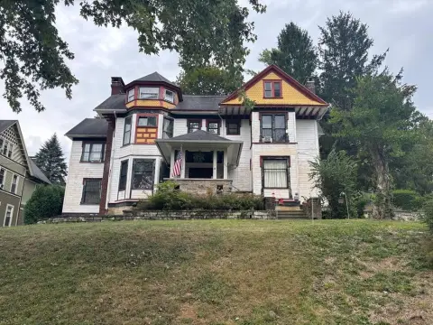 Charming 5-Unit Income Property