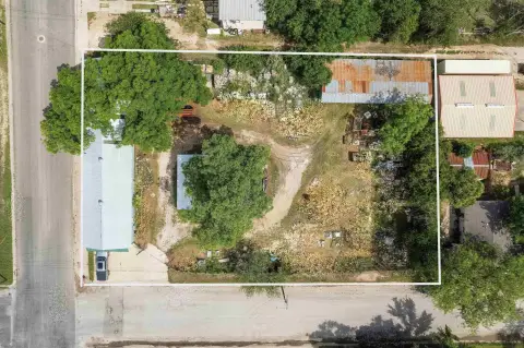 Prime Commercial Lots in Lampasas