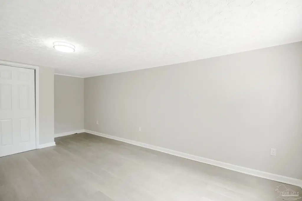 Picture 24