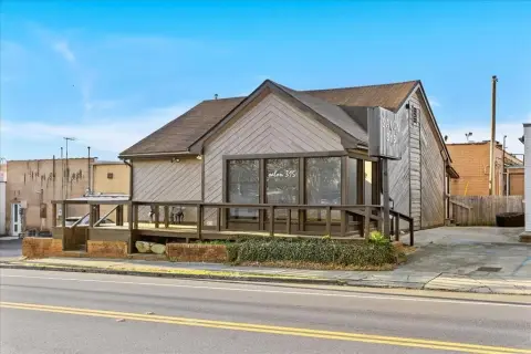 Prime Commercial Space on Walnut