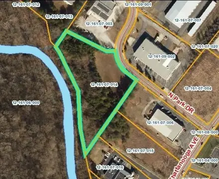 Commercial Land Near I-75